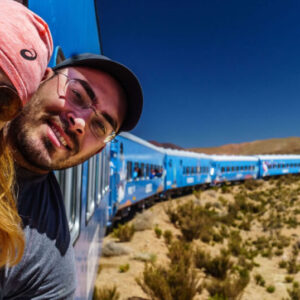 TREN A LAS NUBES – Servicio Traslado Ida y Vuelta + Traslado Hotel/Estación de Trenes GRATIS (EXTRANJEROS ADULTOS – ABR A JUN 2026)